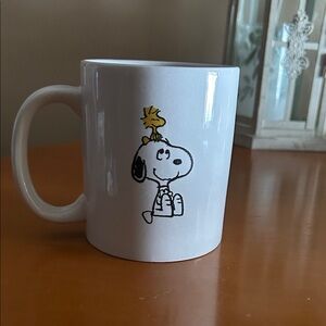 White Mug with Snoopy and Woodstock Design